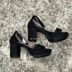 Torrid Platform Heels, NWT Size 7.5